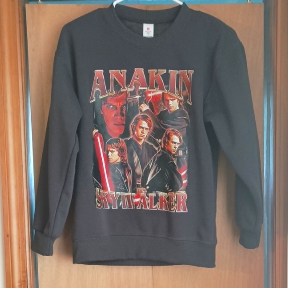 Gray Crewneck Sweater with Star Wars Anakin Graphic